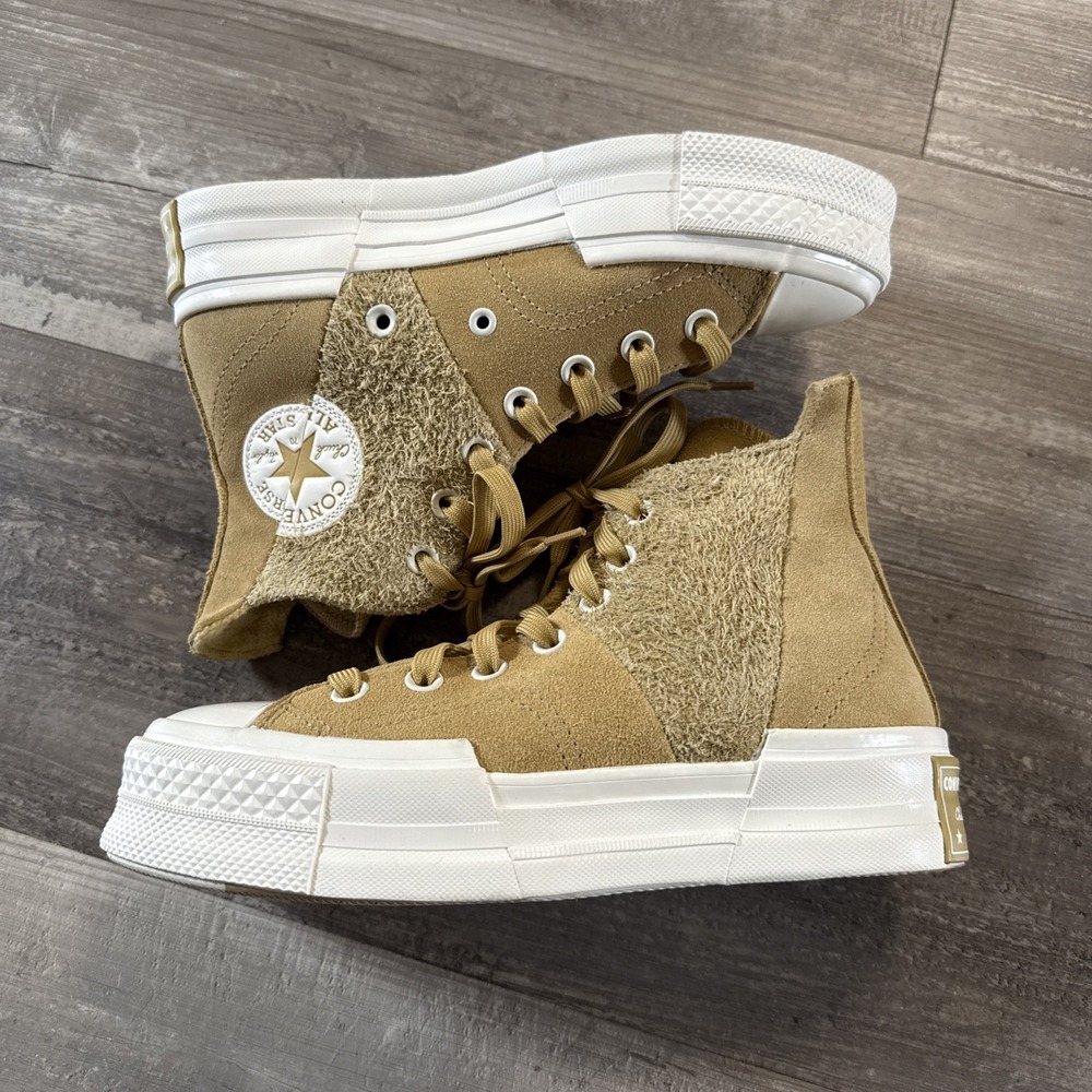 Converse Chuck 70 Plus High Top Dunescape Suede Shoes SIZE  Men  4.5/ Women  6.5